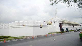 王宮見学の入場口