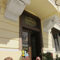 タリン旧市街ど真ん中にある最古のカフェ