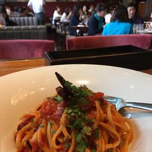 どのパスタもおいしくて外れありません。これはアラビアータ。