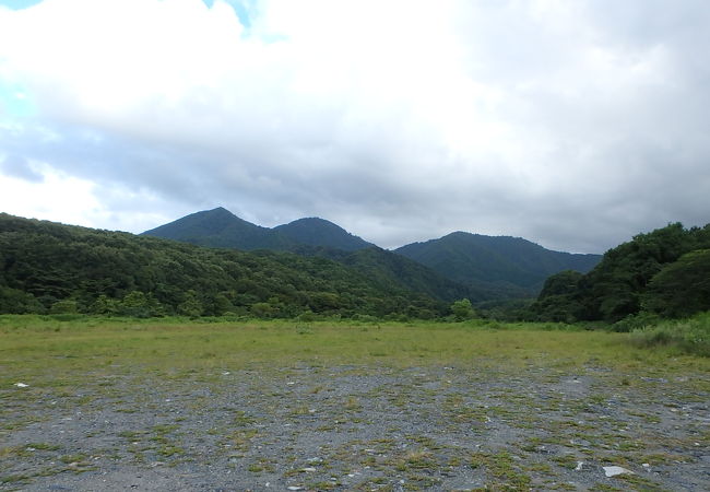 旧スキー場側からの登山口は分かりにくい