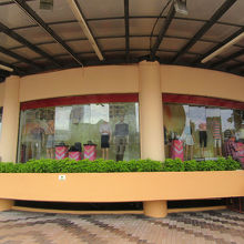 ショーウィンドーもあります