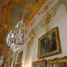 入場してすぐの廊下。