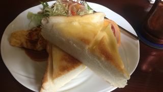 パブ？スナック？喫茶店？