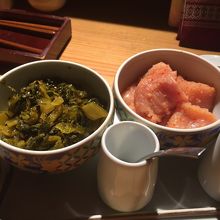 食べ放題の明太子と辛子高菜
