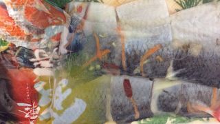 併設されている青森県の観光案内所は全くあてにならない。このウェブサイトで私に質問した方が、交通についての詳しい情報が手に入ります