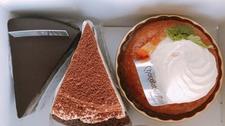 三越の地下に美味しいチョコ「ショラティエマサール」