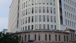 カフェが10店程