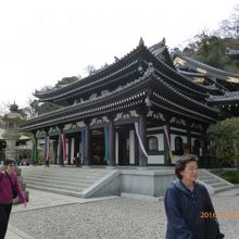 お堂の左がわには見晴らし台がありました。