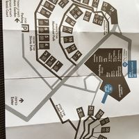 ホテル客室地図。半円形の方がクレータービュー