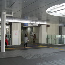茨木駅東口