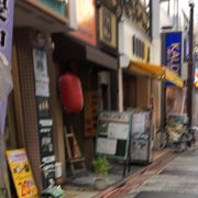 北口の商店街