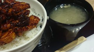 豚丼とサッポロ生ビール