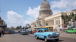 キューバの旧国会議事堂