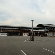 高知駅前の風景