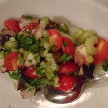 たことセロリとトマトのサラダ