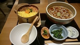 蒸篭蒸しご飯が美味しいです