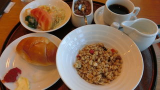 朝食の種類が少ない