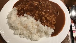 雀荘だった名残のカレー