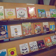 絵本の里大賞の投票が行われていました