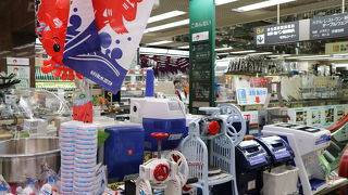 かっぱ橋とは違った雰囲気の業務用道具屋街