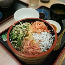 由比の桶ちらし