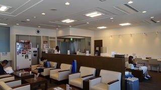 高松空港のラウンジはここ讃岐だけ
