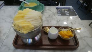 発記甜品 (彌敦道店) (ラッキー デザート)