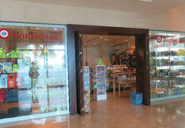ボンボヤージュ シェラトン店 クチコミ アクセス 営業時間 グアム フォートラベル