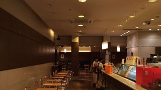 アンデルセン 大阪空港店