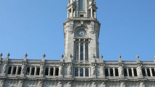 リベルダーデ広場から眺める