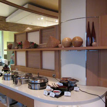 御飯、味噌汁などはこちらで…