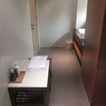 ロイヤルシルクラウンジ (スワンナプーム空港内)