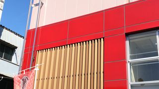 築地市場と築地場外市場の間の通り