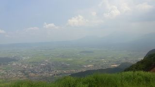 北から阿蘇を見渡せられる