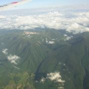 熊本空港到着前に全容が見えました。