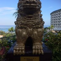 広場にあったシーサー