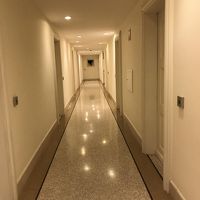 長い廊下の突き当たり部屋で静かでした