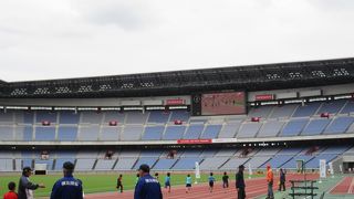 かけっこチャレンジでフィールドを走れます