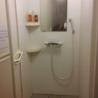 鍵付きのシャワールーム