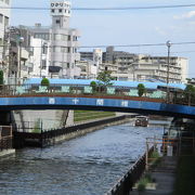 逆さ東京スカイツリーの撮影スポットとして見ごたえあります。