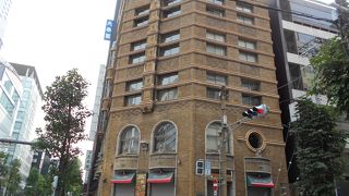 デザインが素敵なビル