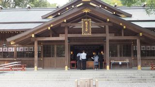 「みちひらきの神様」猿田彦大神を祀った神社