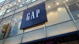 私はキャップでは買い物しない方針としていますが、試しに見学だけしてきました