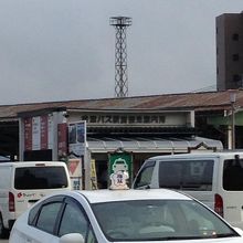 駅前チケット売り場