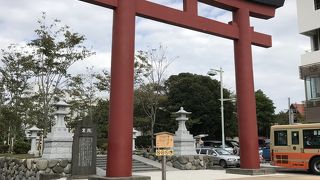 改修工事で新しくなった段葛