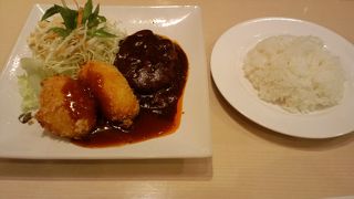 カフェケーキLOOK 鈴鹿ベルシティ