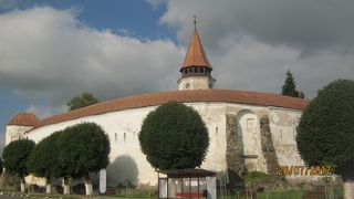 ブラショフの町の近郊にあります。