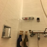 ゆったり入れるバスタブです。