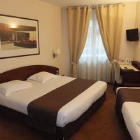 トリプルルーム