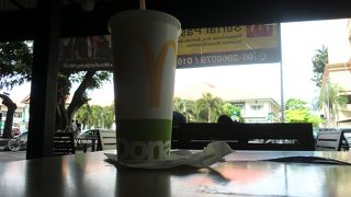 メガモールにあるマクドナルド